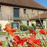 Ome Sweet Bed & Breakfast 4*