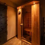 לינה וארוחת בוקר Ome Sweet Laubressel