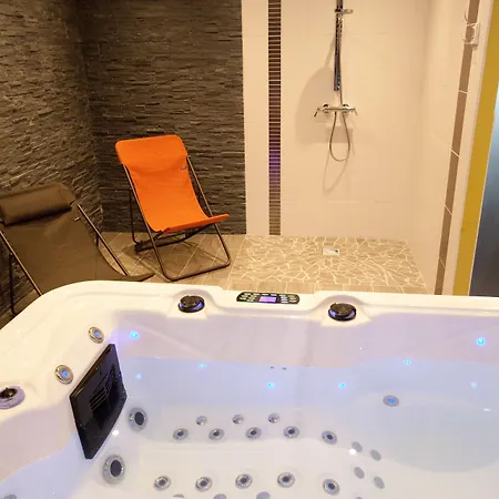 Ome Sweet 4* Laubressel