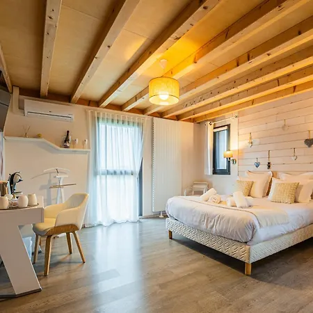 Ome Sweet 4* Laubressel