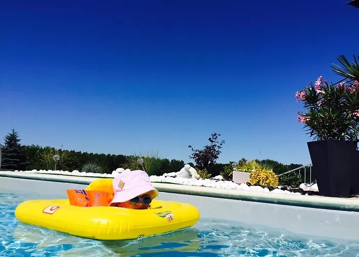 Couette-café Ome Sweet 4*