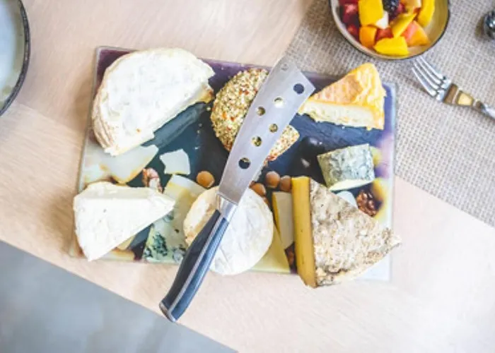 Ome Sweet Couette-café